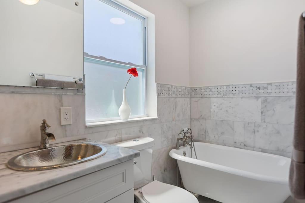 Las Olas Villa With Heated Salt Water Pool Fort Lauderdale Exterior foto