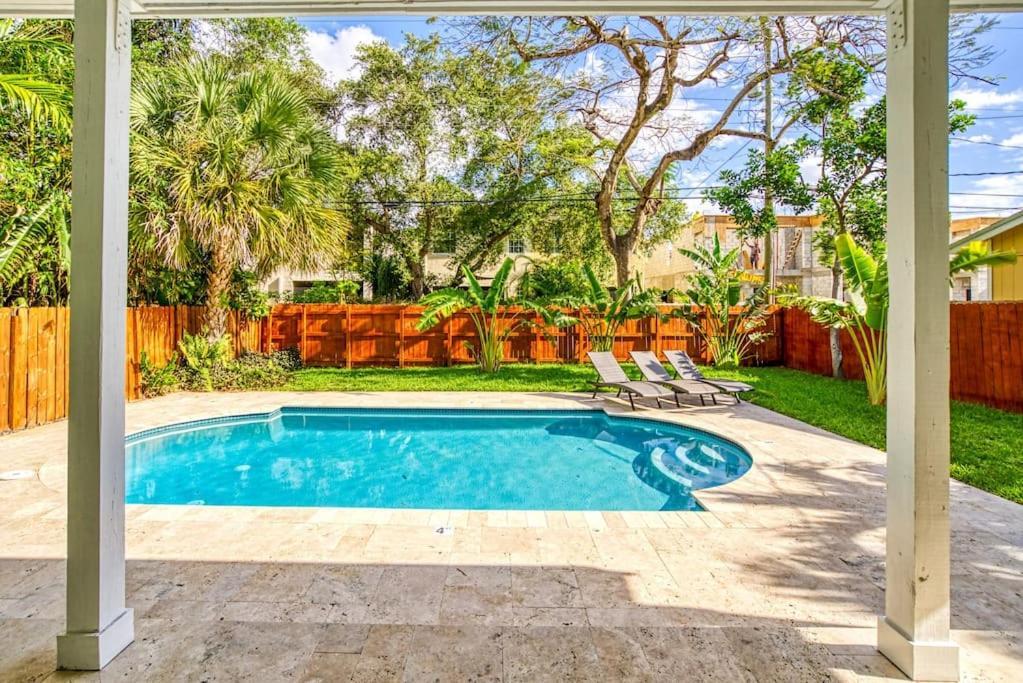 Las Olas Villa With Heated Salt Water Pool Fort Lauderdale Exterior foto