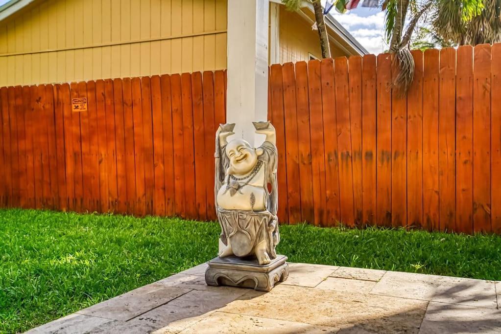 Las Olas Villa With Heated Salt Water Pool Fort Lauderdale Exterior foto